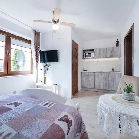 Wioletta 3* 야스타르니아